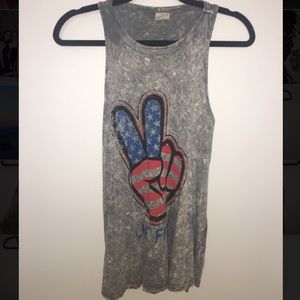 peace sign “live free shirt”